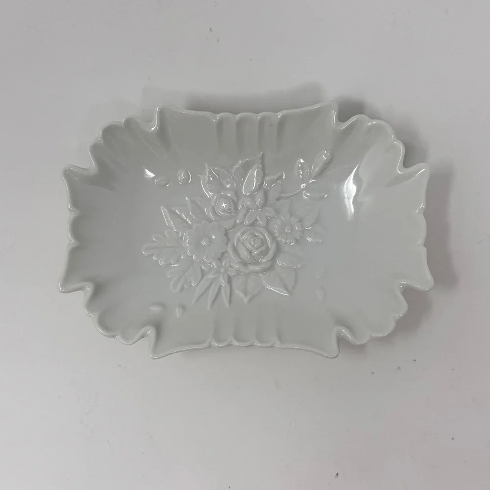 Vintage White Scalloped Porcelain Vanity Dish with Raised Floral Design – 6